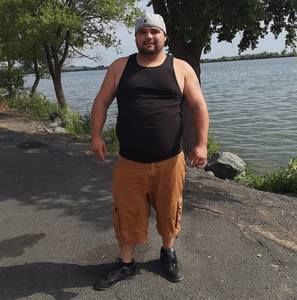 Meet your Posher, Travis